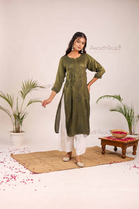 Inayat Modal Satin Kurti- Green