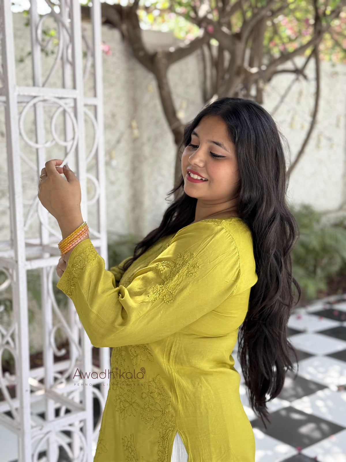 Aaliyah Pure Muslin Kurti- Lemon Green
