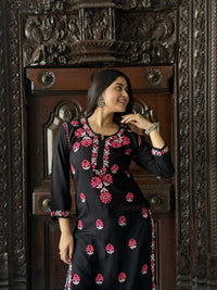 Aaira Rayon Multi Thread Kurti- Pink