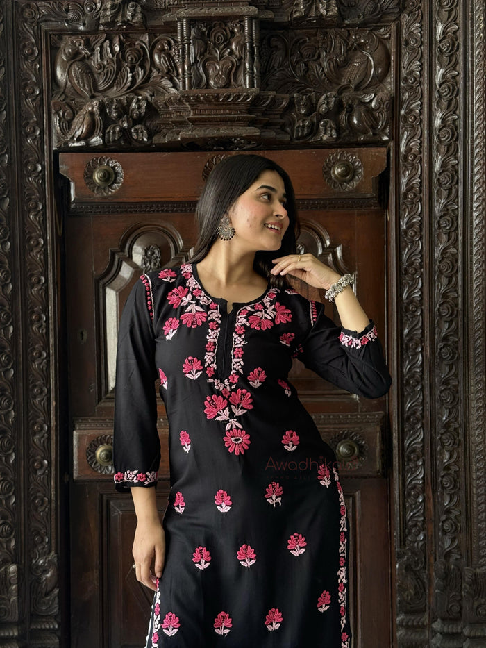 Aaira Rayon Multi Thread Kurti- Pink