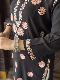 Aaira Rayon Multi Thread Kurti- Peach