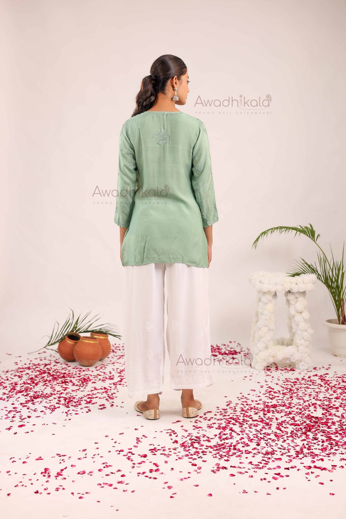 Rhea Muslin Short Kurti- Green