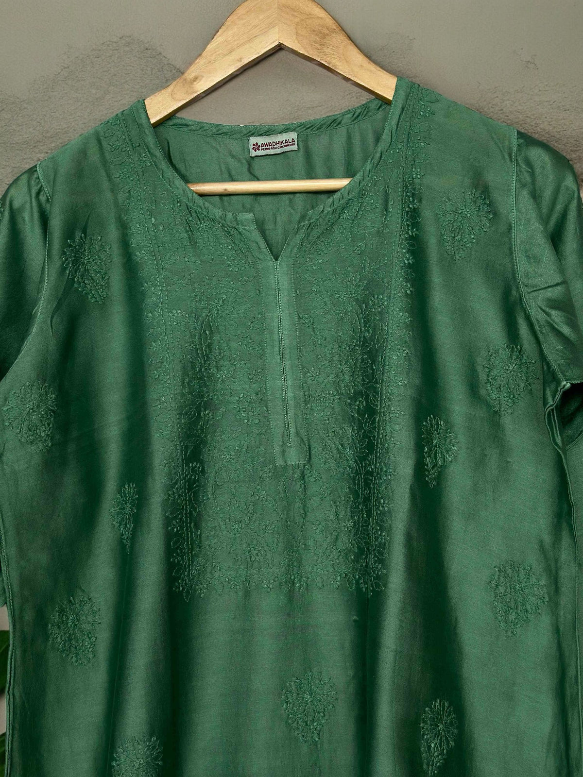 Aashi Pure Chanderi Kurti- Green