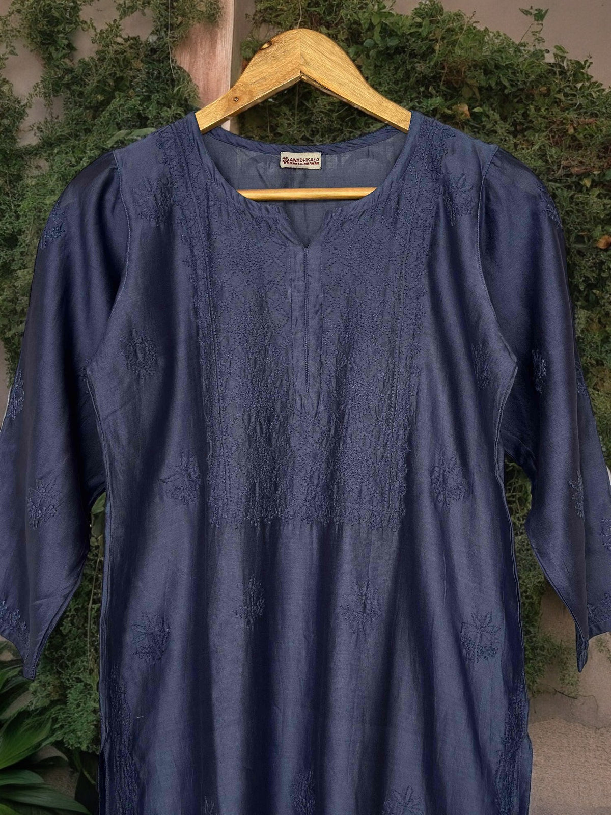 Aashi Pure Chanderi Kurti- Navy Blue